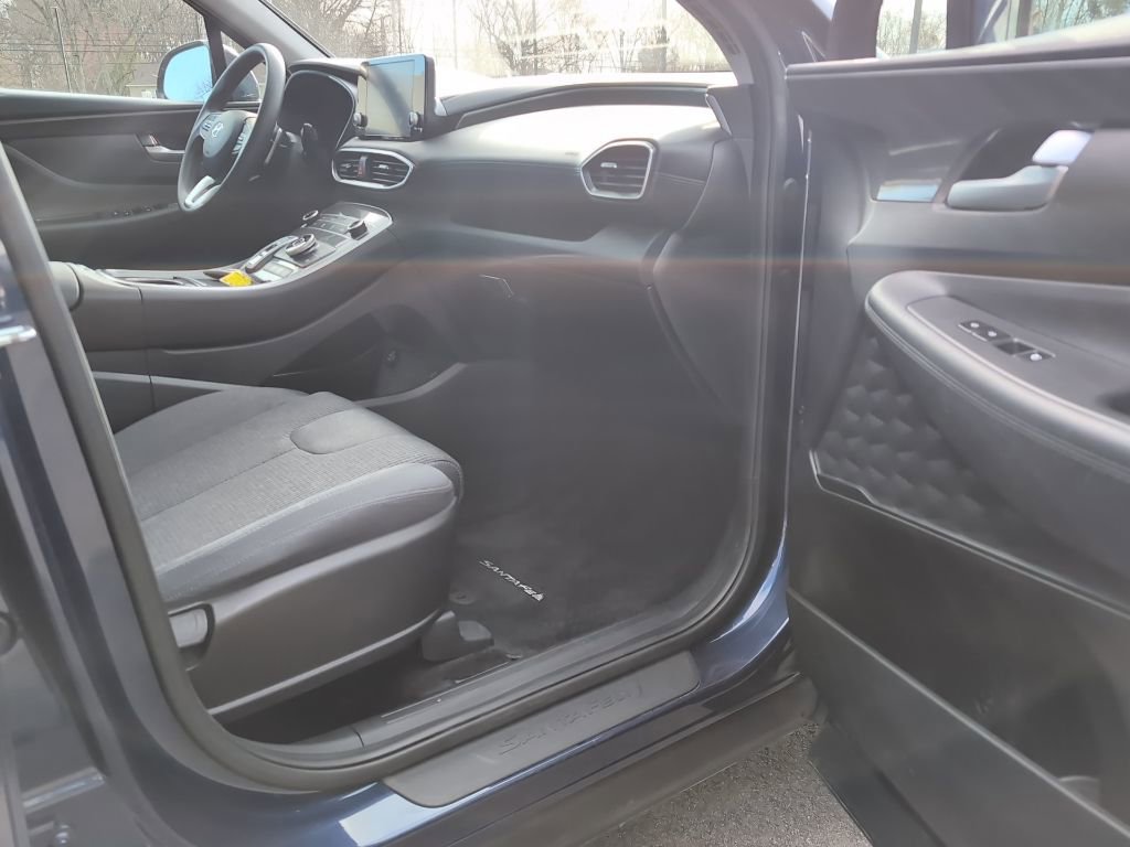 Used 2022 Hyundai Santa Fe SEL image 7