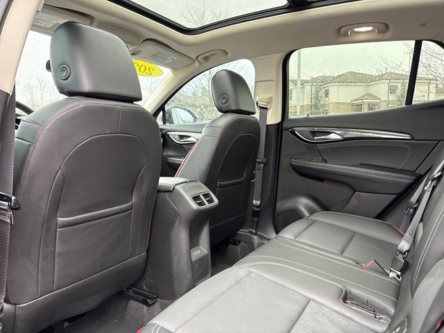 Used 2023 Buick Envision Essence w/ Sport Touring Package image 8