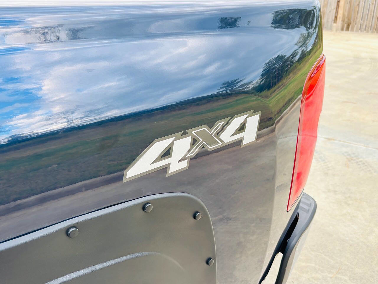 Used 2011 Chevrolet Silverado 1500 LS image 13