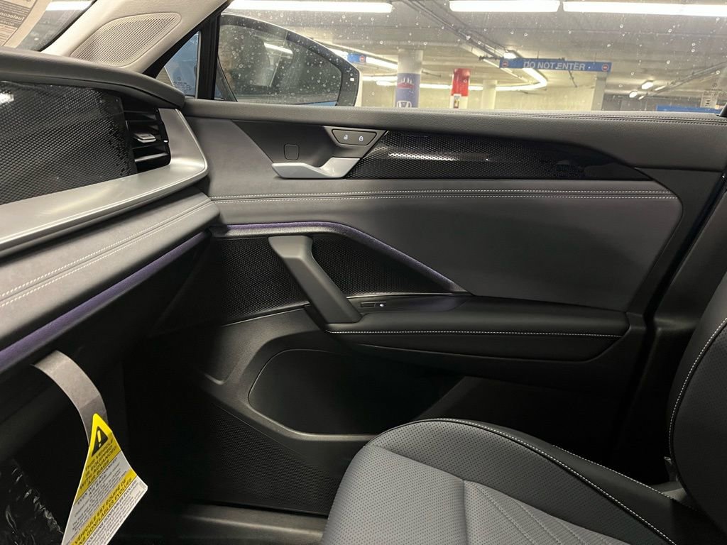 New 2026 Volkswagen Tiguan SE AWD/4WD image 31