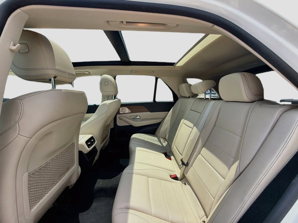 Used 2022 Mercedes-Benz GLE 350 4MATIC w/ Premium Package image 26