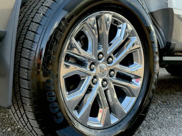 Used 2026 Ford F150 King Ranch w/ Equipment Group 601A High AWD/4WD image 41