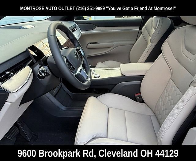 New 2025 Volvo EX90 Ultra image 13