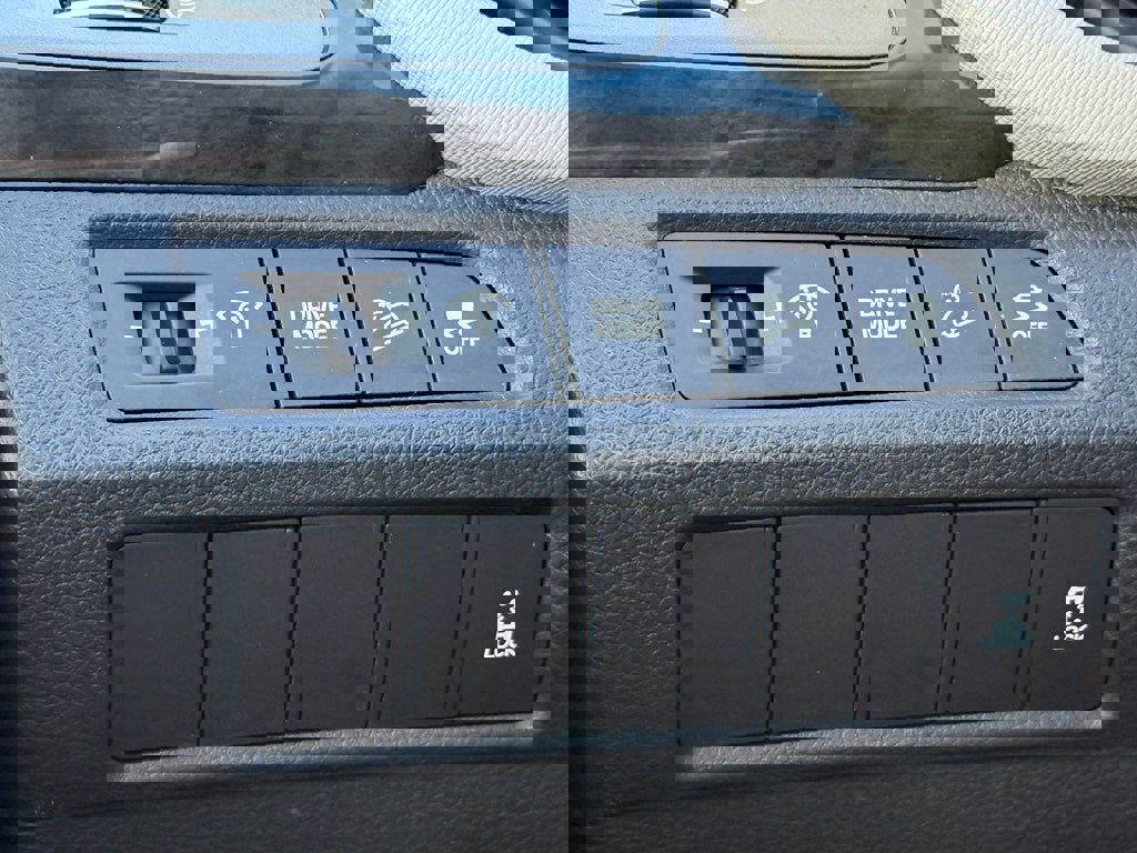 Used 2018 Hyundai Santa Fe SE image 15