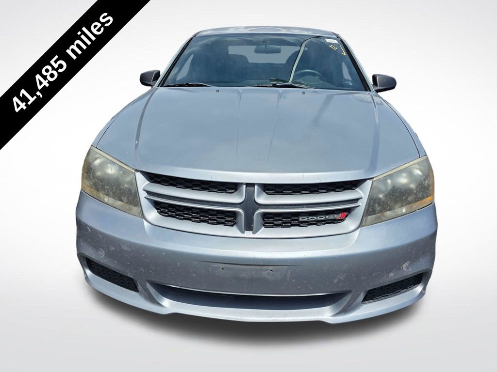 Used 2014 Dodge Avenger SE w/ Rallye Appearance Group FWD image 2