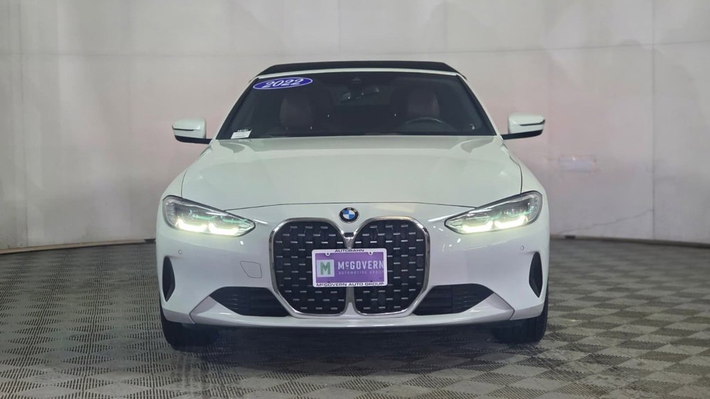 Used 2022 BMW 430i xDrive Convertible w/ Premium Package image 10