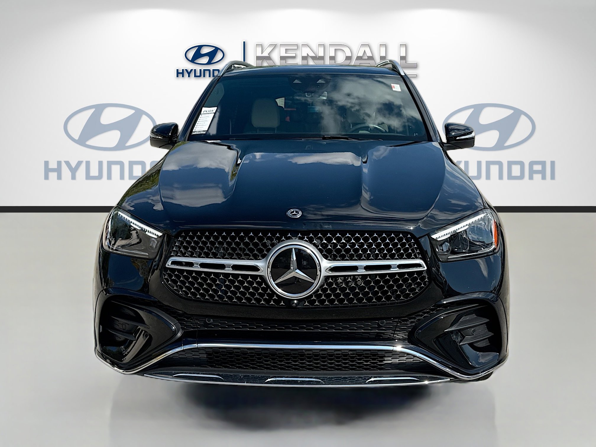Used 2024 Mercedes-Benz GLE 450 4MATIC image 2