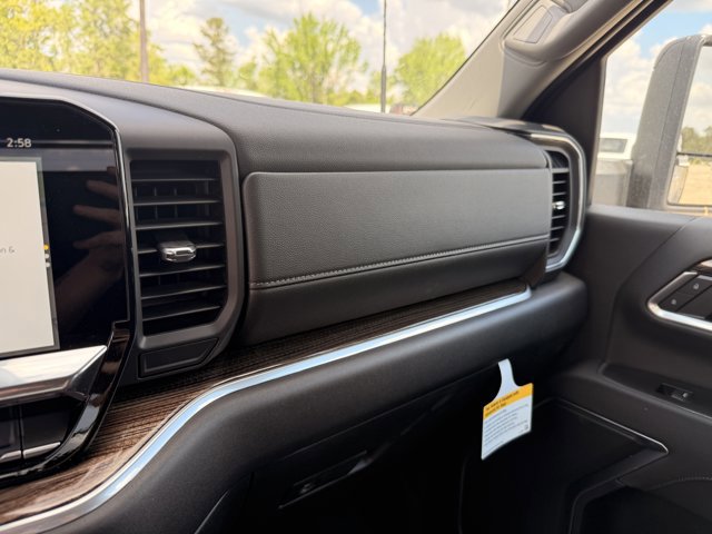 New 2026 Chevrolet Silverado 3500 LT w/ Convenience Package image 21