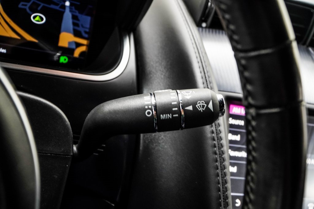 Used 2021 Jaguar F-TYPE R-Dynamic image 34