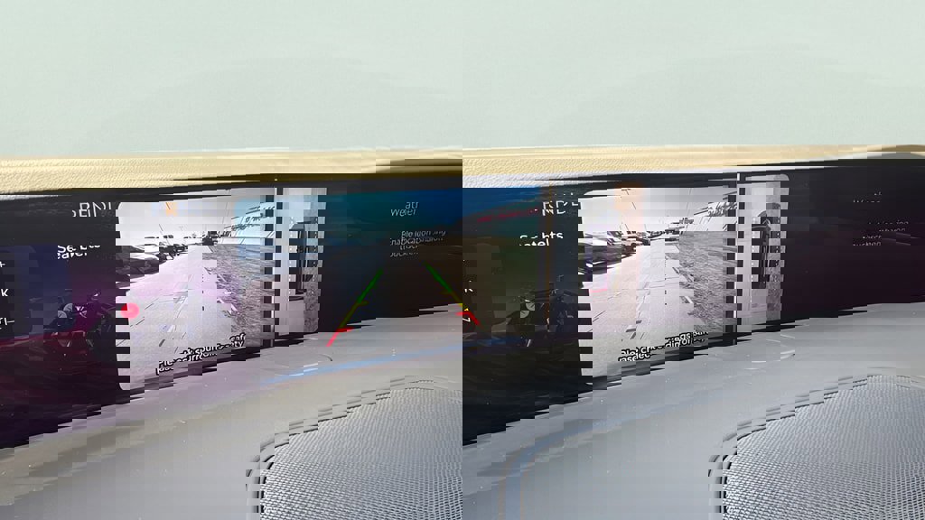 Used 2025 Lincoln Nautilus Reserve image 25