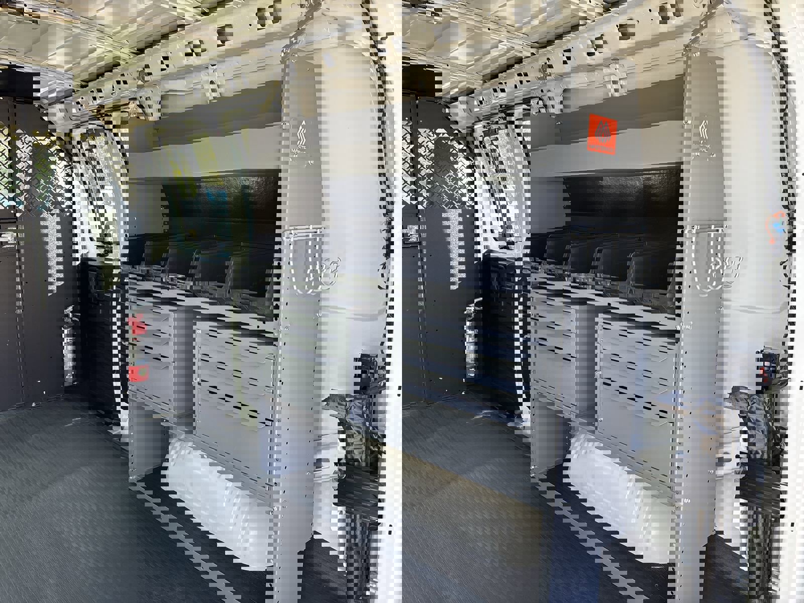 New 2025 Chevrolet Express 2500 RIDICULOUS DEAL! 1WT w/ Driver Convenience Package image 27