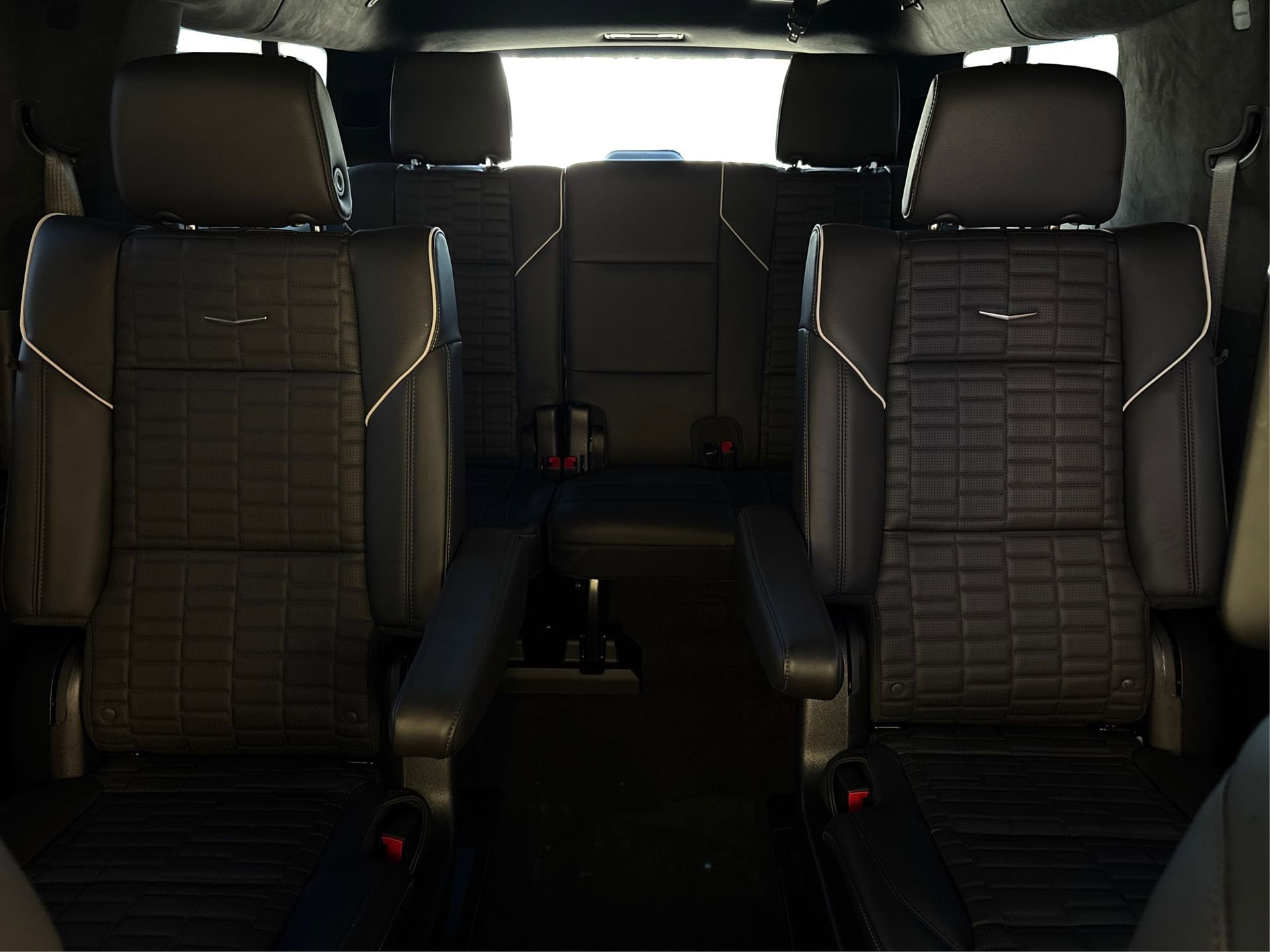 Certified 2025 Cadillac Escalade ESV Sport Platinum image 19