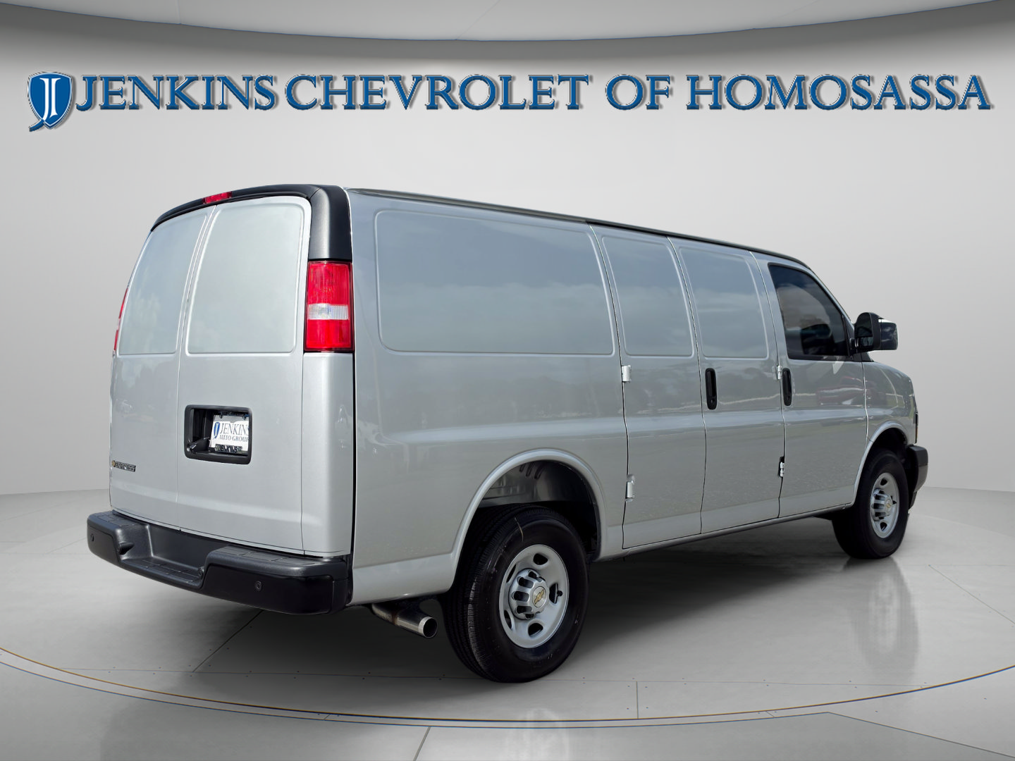 New 2026 Chevrolet Express 2500 w/ Driver Convenience Package RWD image 3