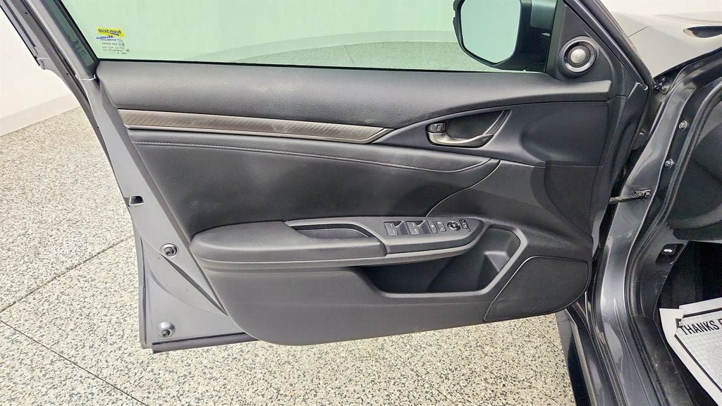 Used 2019 Honda Civic Sport Touring image 11