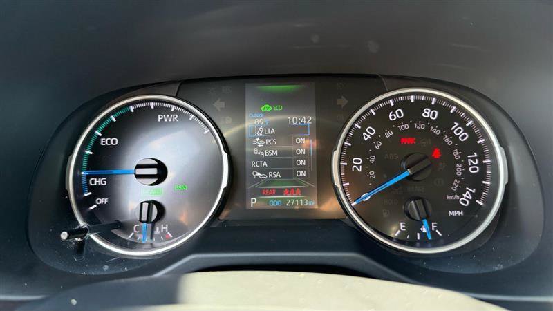 Used 2021 Toyota RAV4 XLE AWD/4WD image 19