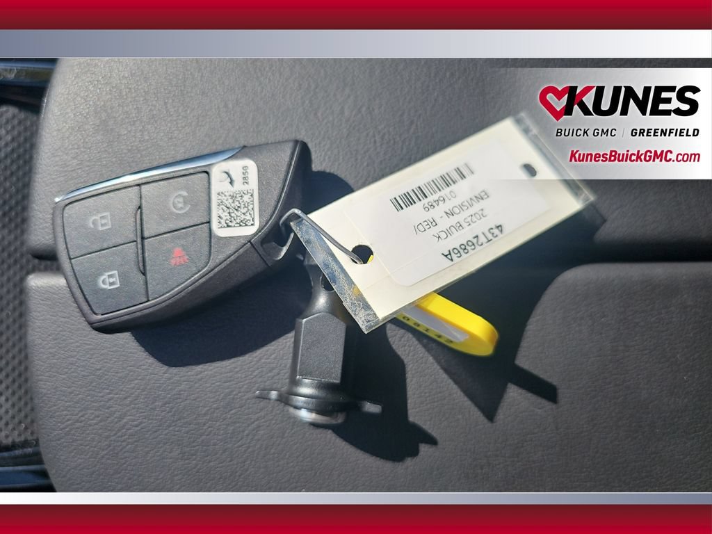 Used 2025 Buick Envision Preferred AWD/4WD image 19