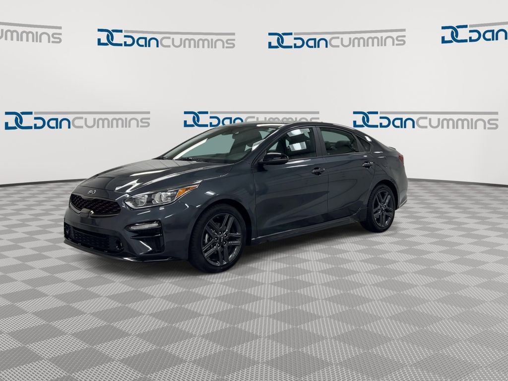 Used 2021 Kia Forte GT-Line w/ GT-Line Premium Package FWD image 4