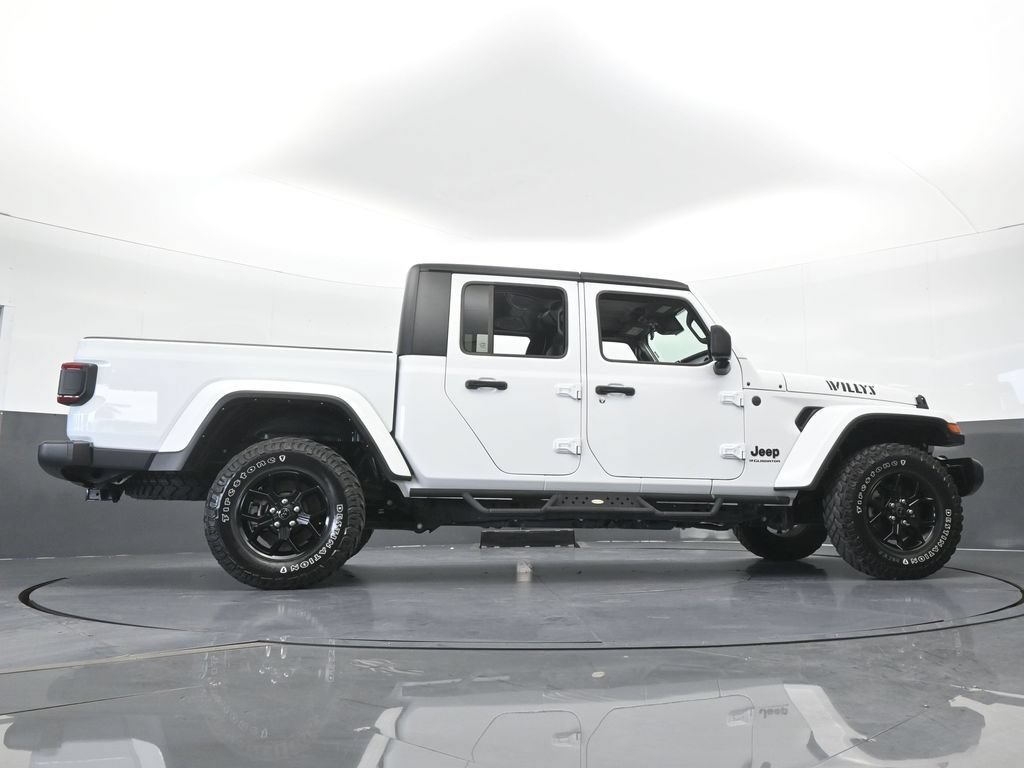 Used 2024 Jeep Gladiator Sport AWD/4WD image 55