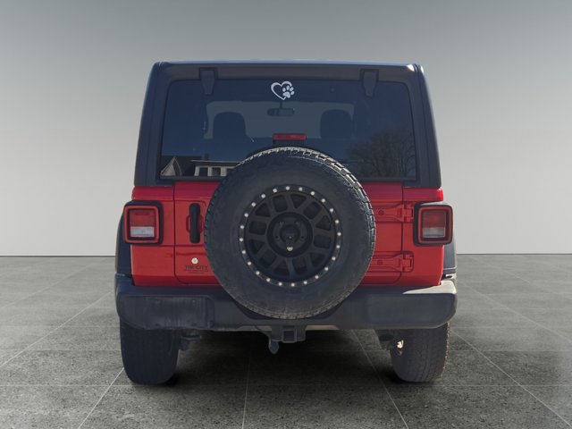 Used 2018 Jeep Wrangler Unlimited Sport S AWD/4WD image 4