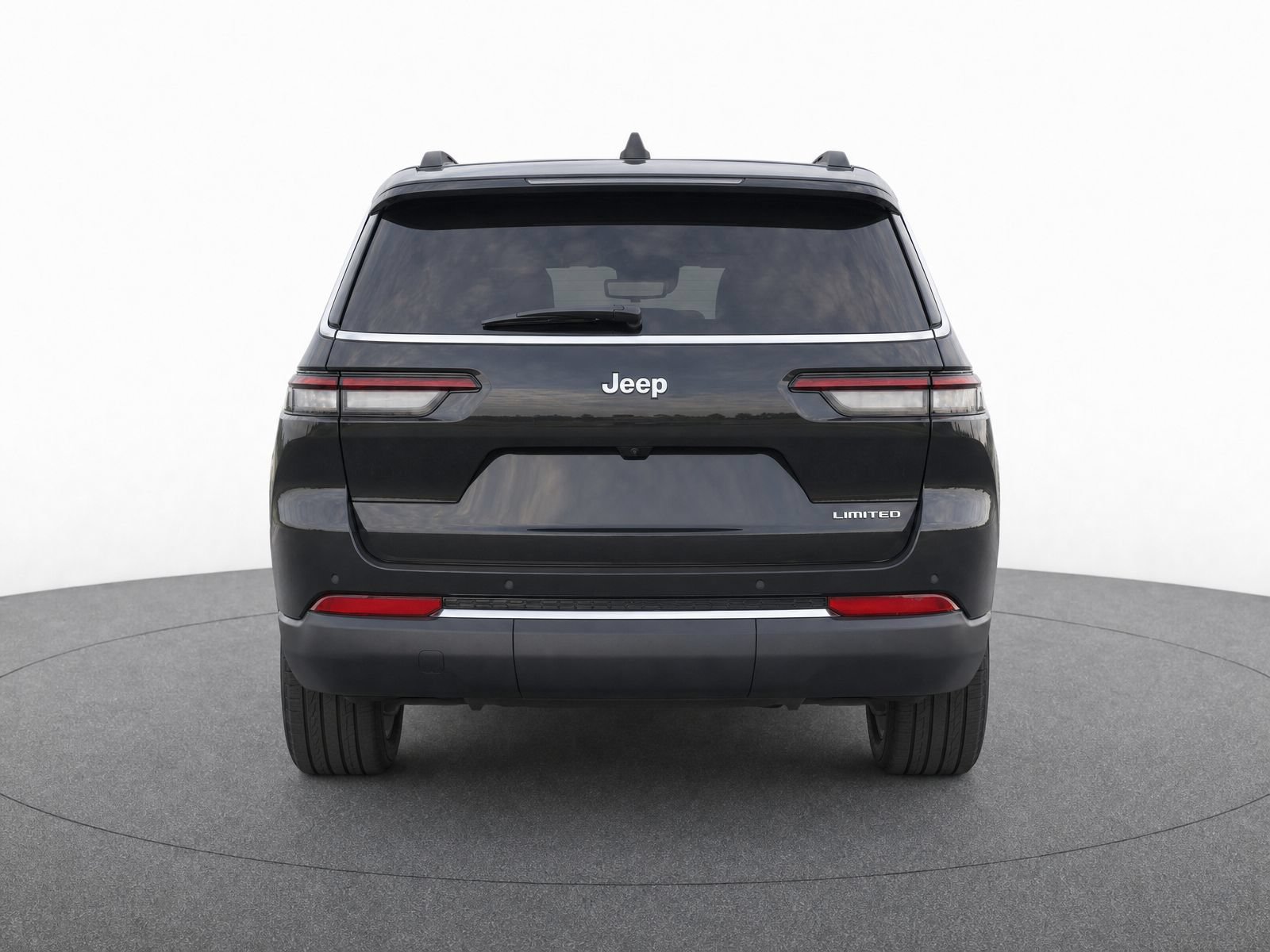 Used 2022 Jeep Grand Cherokee L Limited RWD image 7