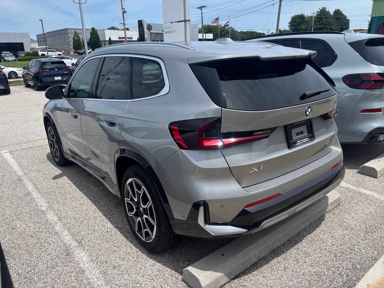 Certified 2025 BMW X1 xDrive28i w/ Convenience Package AWD/4WD image 7