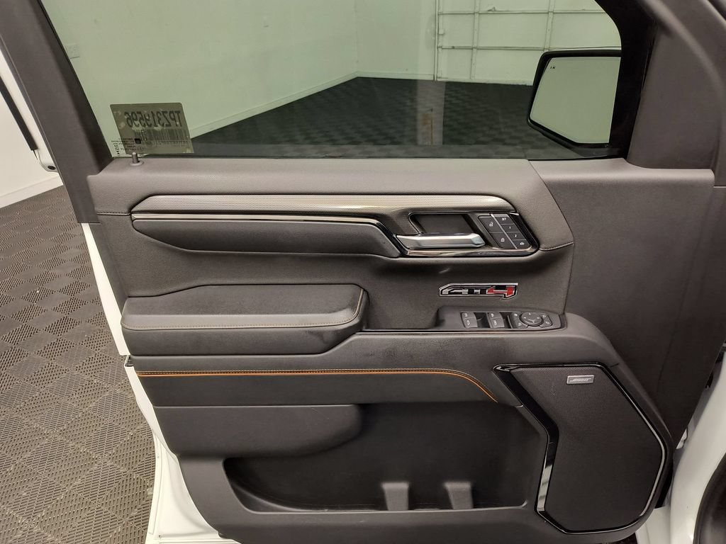 Used 2023 GMC Sierra 1500 AT4 w/ AT4 Premium Package AWD/4WD image 24