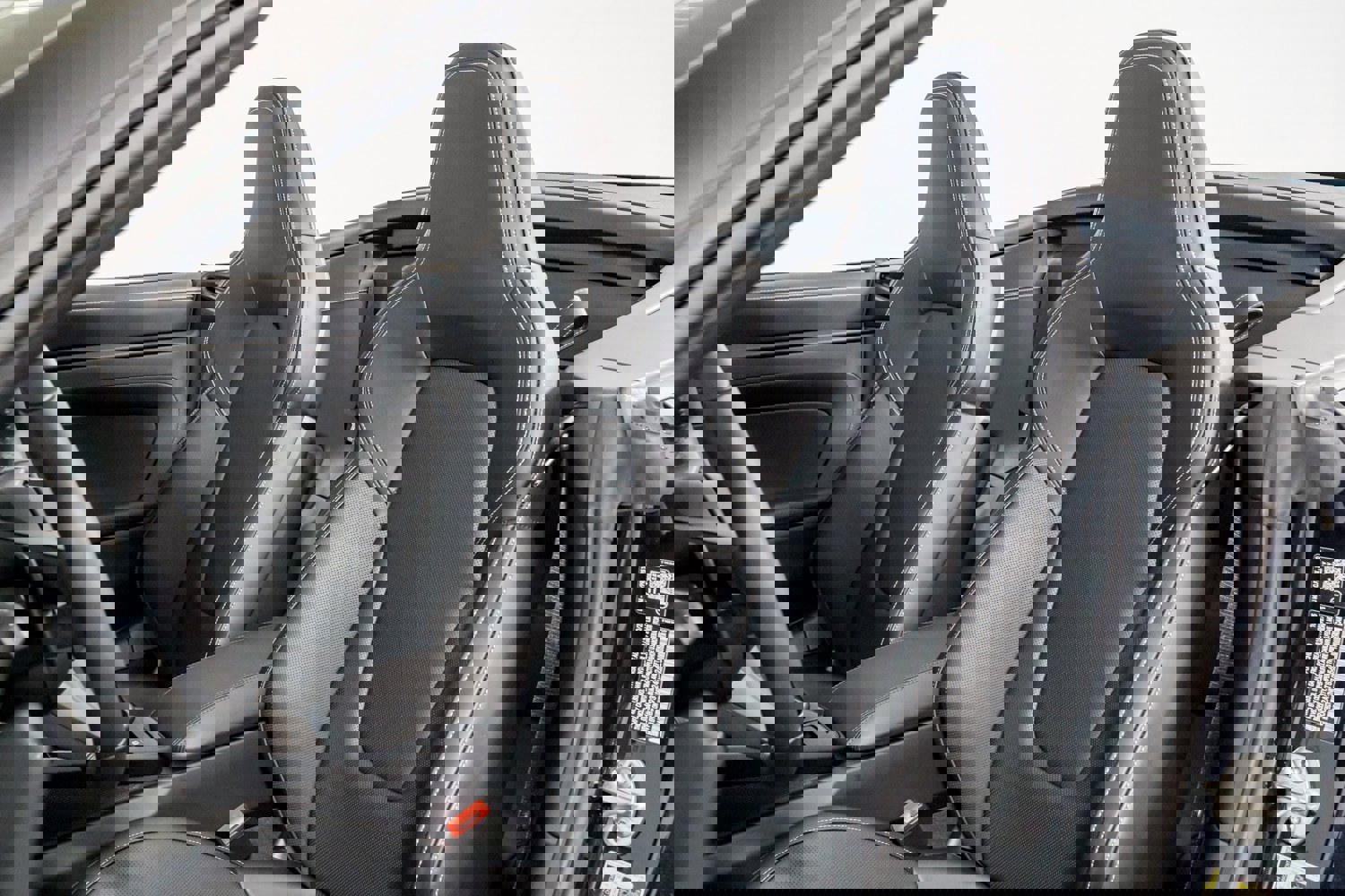 Used 2026 Porsche 911 Carrera 4 GTS AWD/4WD image 33