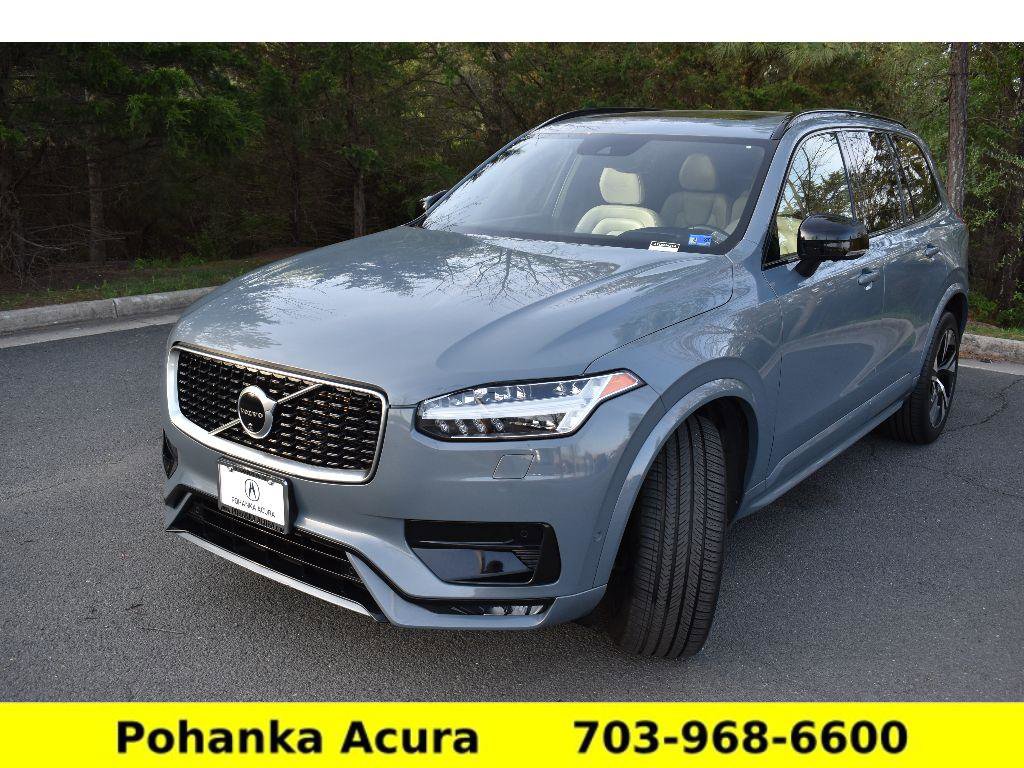 Used 2020 Volvo XC90 T6 R-Design image 3
