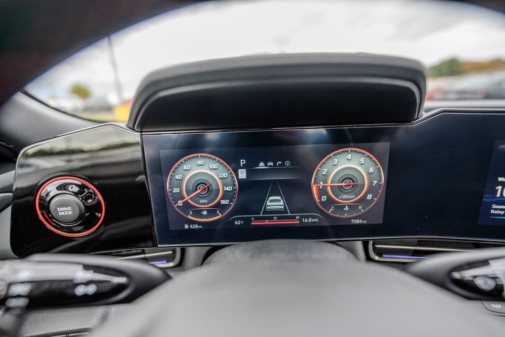 Used 2024 Hyundai Elantra N Line image 18