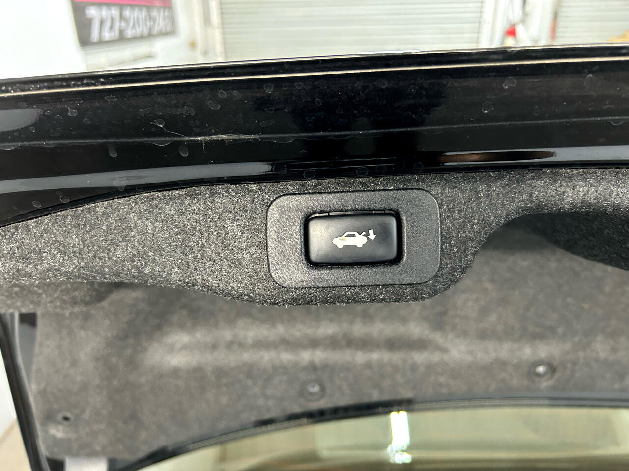 Used 2017 Lexus ES 300h image 21