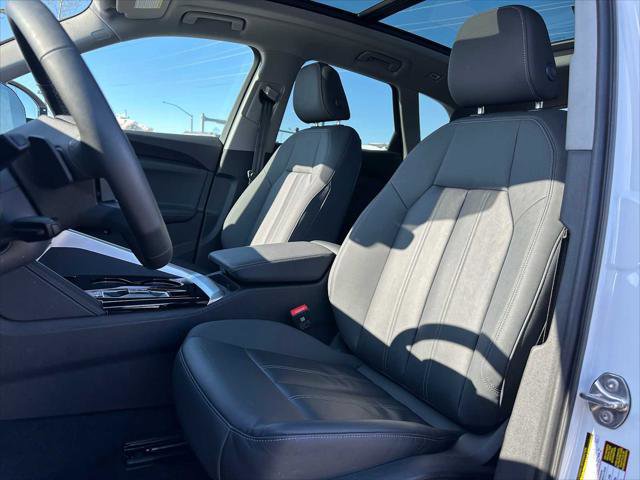 Used 2025 Audi Q5 Premium AWD/4WD image 21