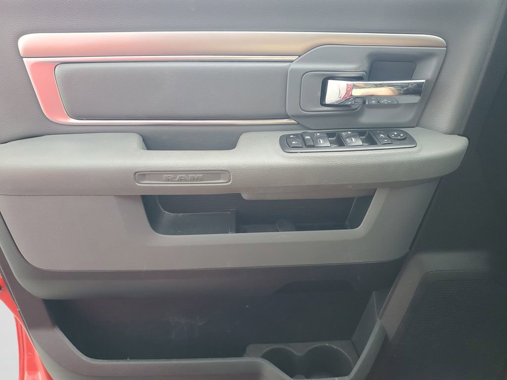 Used 2019 RAM 1500 Big Horn AWD/4WD image 18