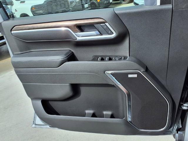 New 2026 Chevrolet Silverado 1500 RST w/ Convenience Package II AWD/4WD image 23
