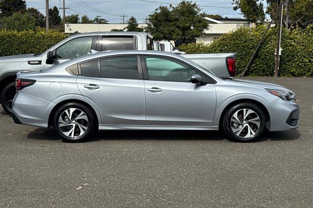 Used 2023 Subaru Legacy Premium AWD/4WD image 2