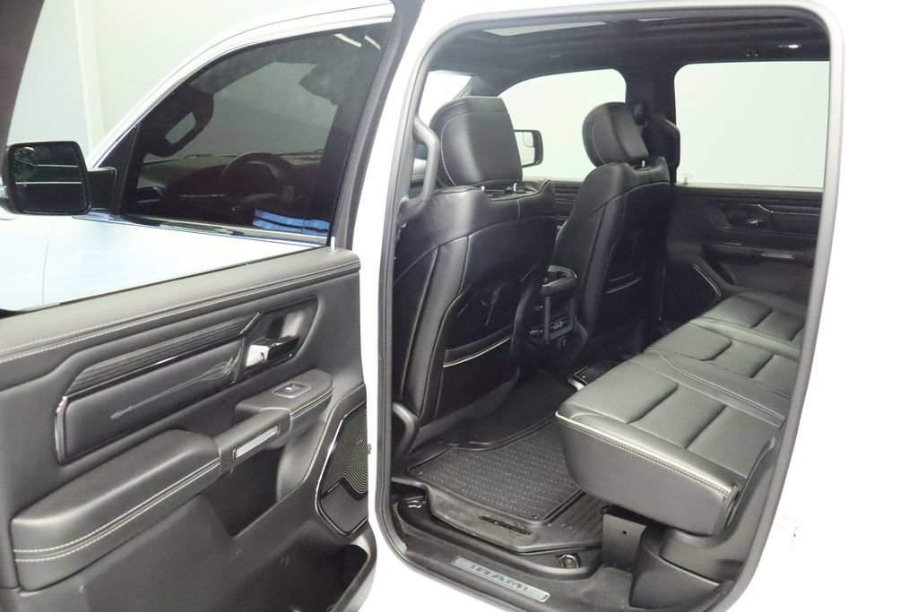 Used 2023 RAM 1500 Limited AWD/4WD image 21