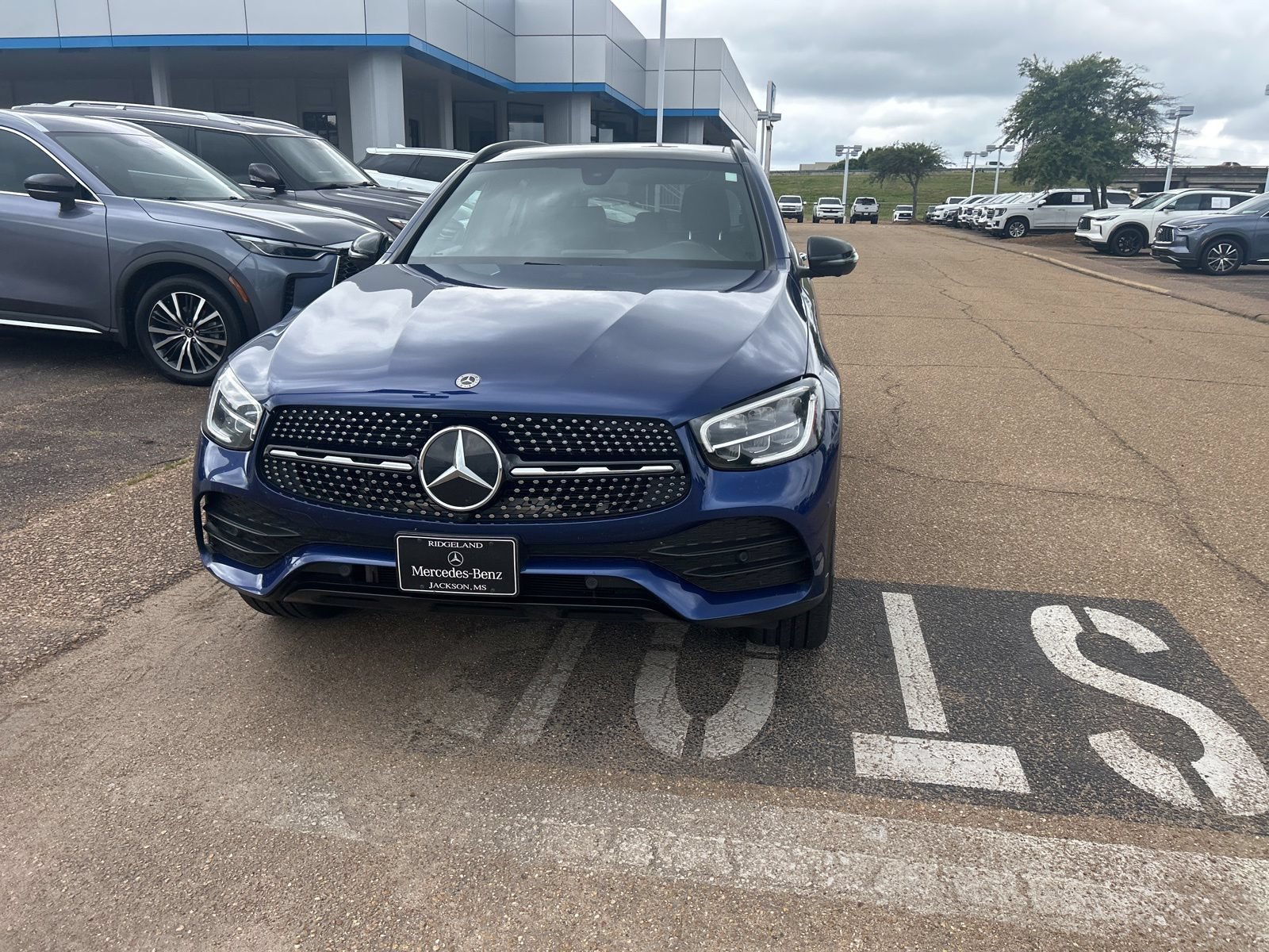 Used 2021 Mercedes-Benz GLC 300 image 6