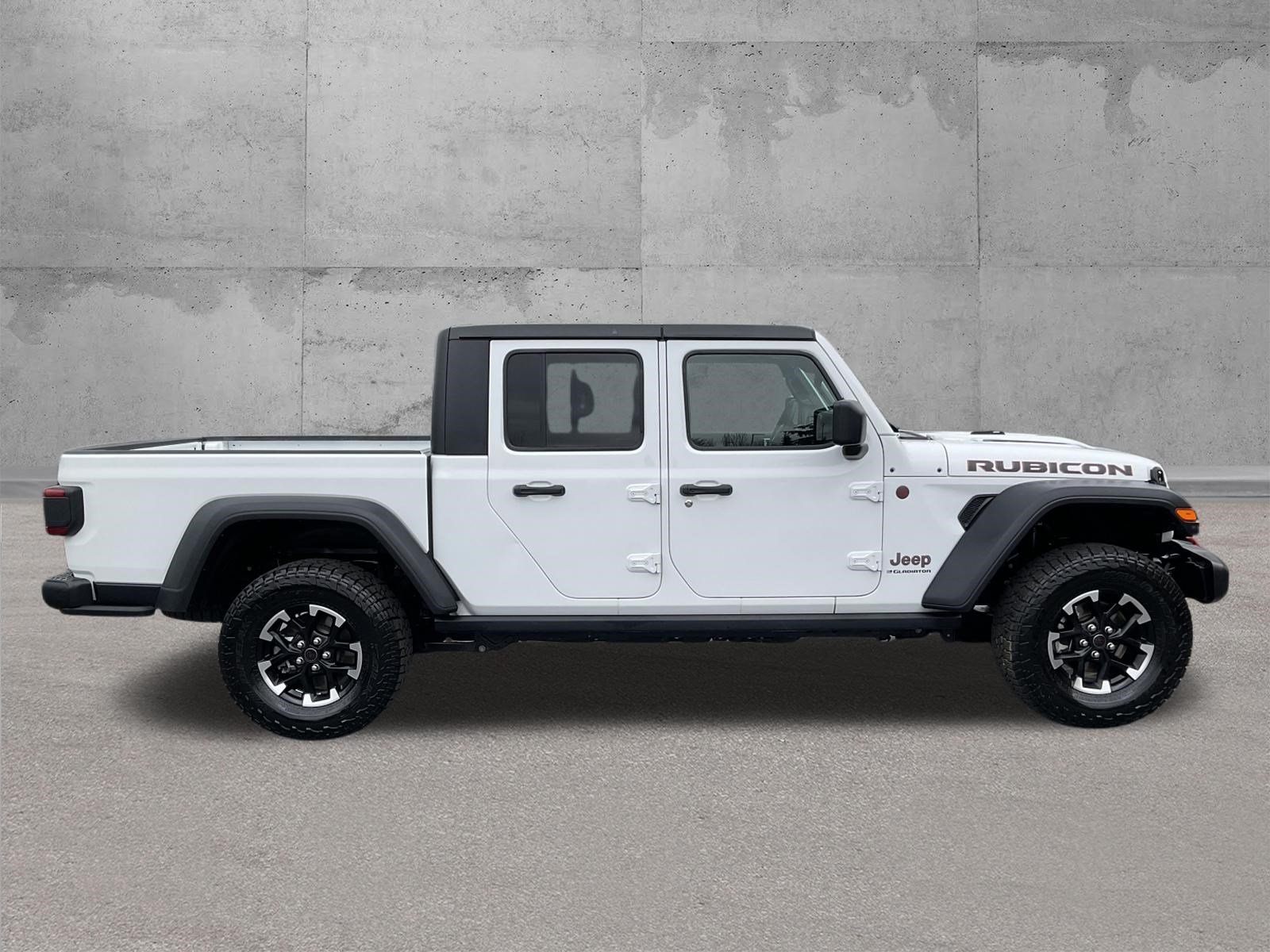 Used 2026 Jeep Gladiator Rubicon AWD/4WD image 2