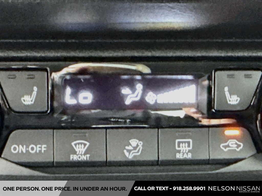 New 2027 Nissan Kicks SV w/ Cold Weather Package FWD image 19