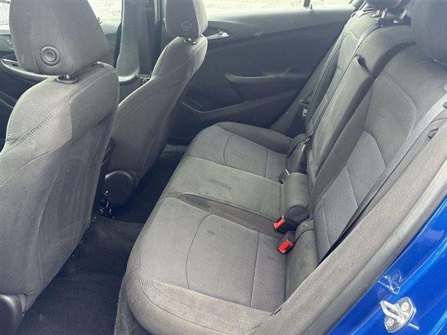 Certified 2018 Chevrolet Cruze LT w/ Convenience Package FWD image 23