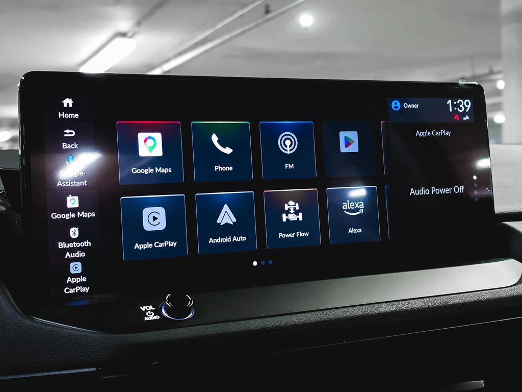 Used 2023 Honda Accord Touring image 14