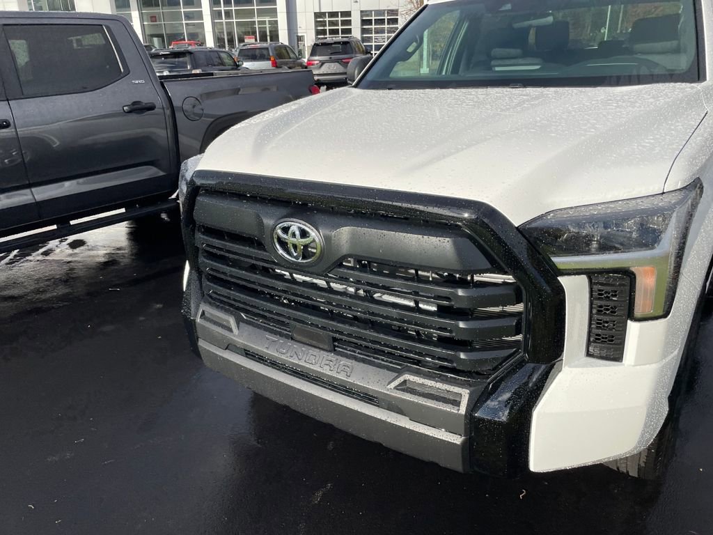 New 2026 Toyota Tundra SR image 18