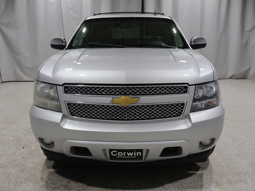 Used 2013 Chevrolet Avalanche LTZ AWD/4WD image 9