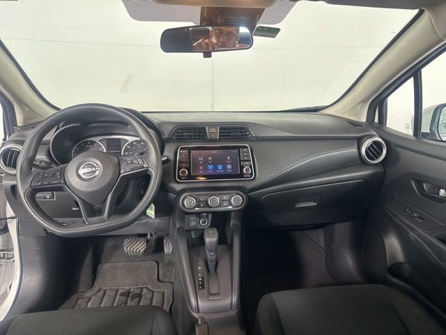 Used 2024 Nissan Versa S image 11