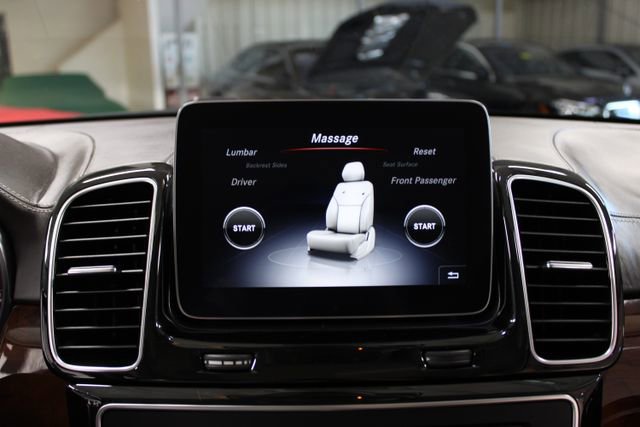 Used 2019 Mercedes-Benz GLS 550 4MATIC image 30