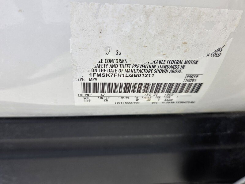 Used 2020 Ford Explorer Limited w/ Class III Trailer Tow Package RWD image 19