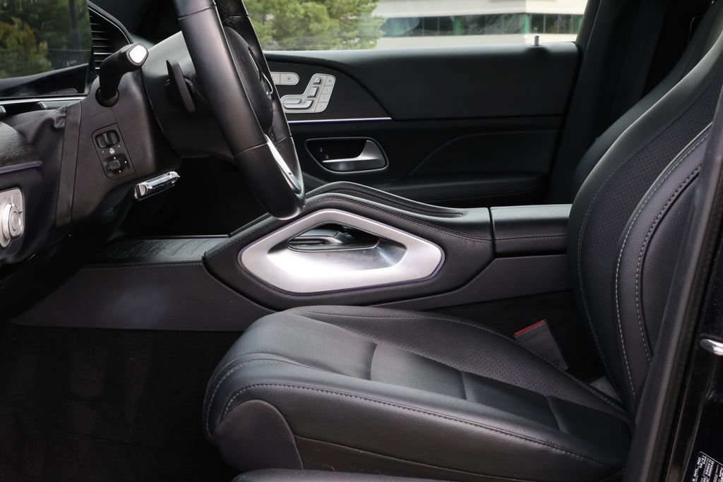 Used 2021 Mercedes-Benz GLS 450 4MATIC image 16