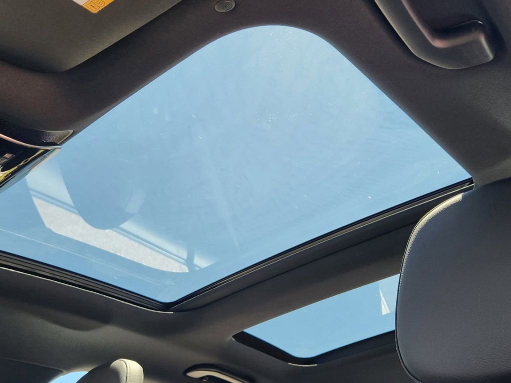 New 2024 Mercedes-Benz C 300 4MATIC Sedan image 27