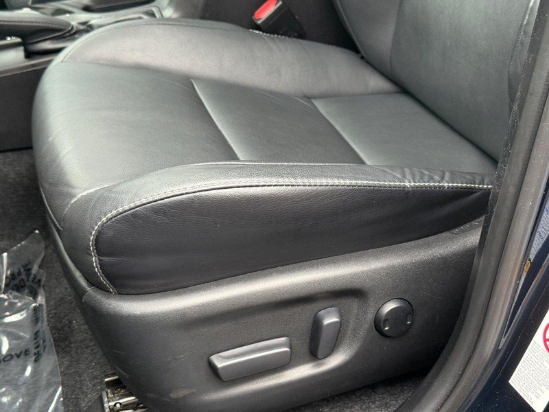 Used 2017 Toyota RAV4 Limited w/ All Weather Liner Package AWD/4WD image 29