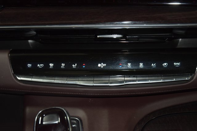 Used 2023 Cadillac Escalade Sport Platinum w/ LPO, ONYX Package image 30