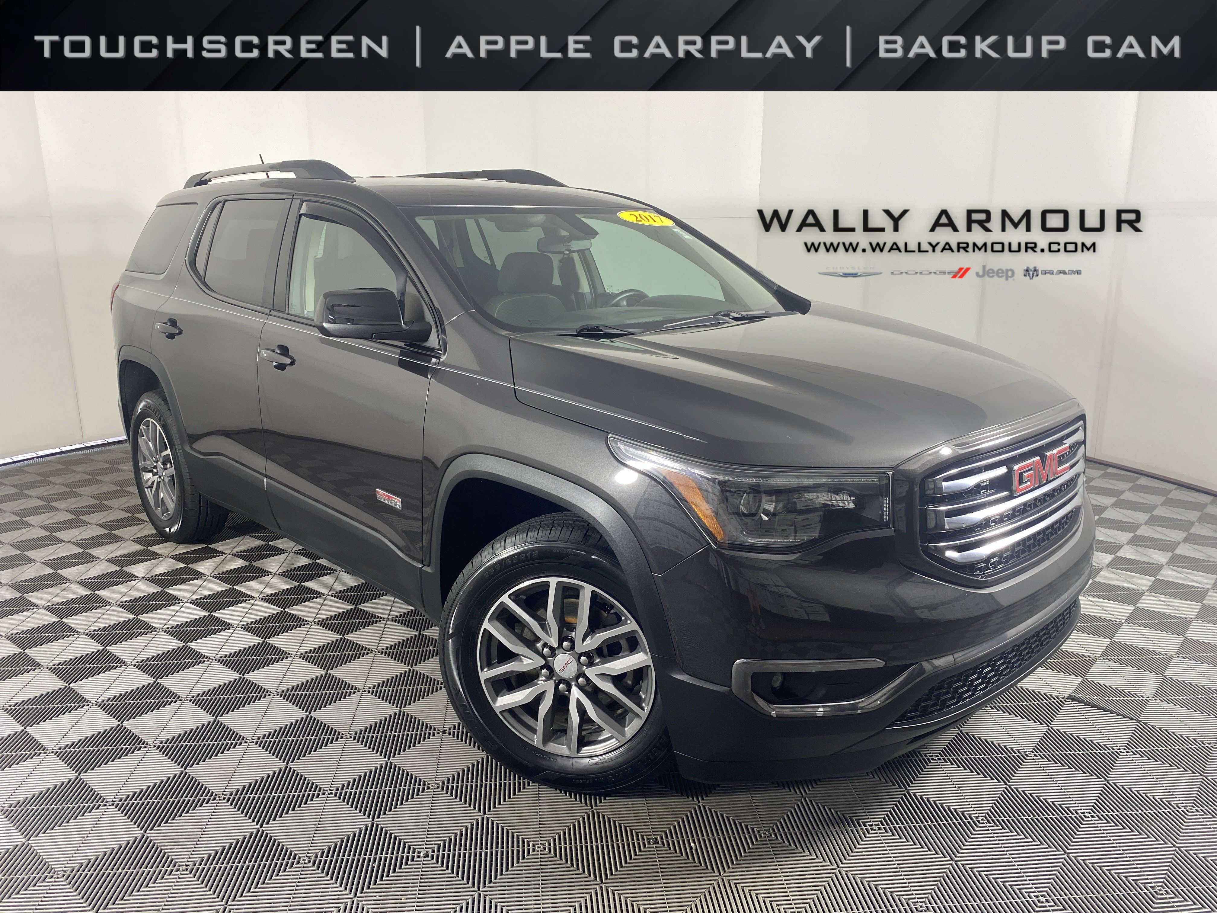 Used 2017 GMC Acadia SLE w/ Driver Alert Package I AWD/4WD image 1